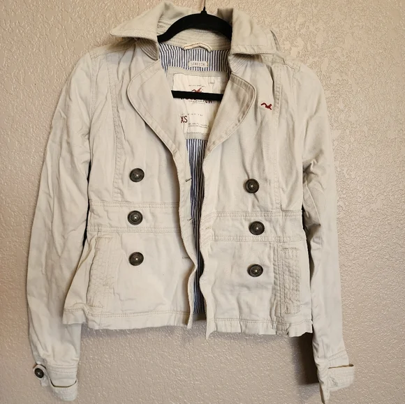 Hollister Jacket - Picture 1 of 3